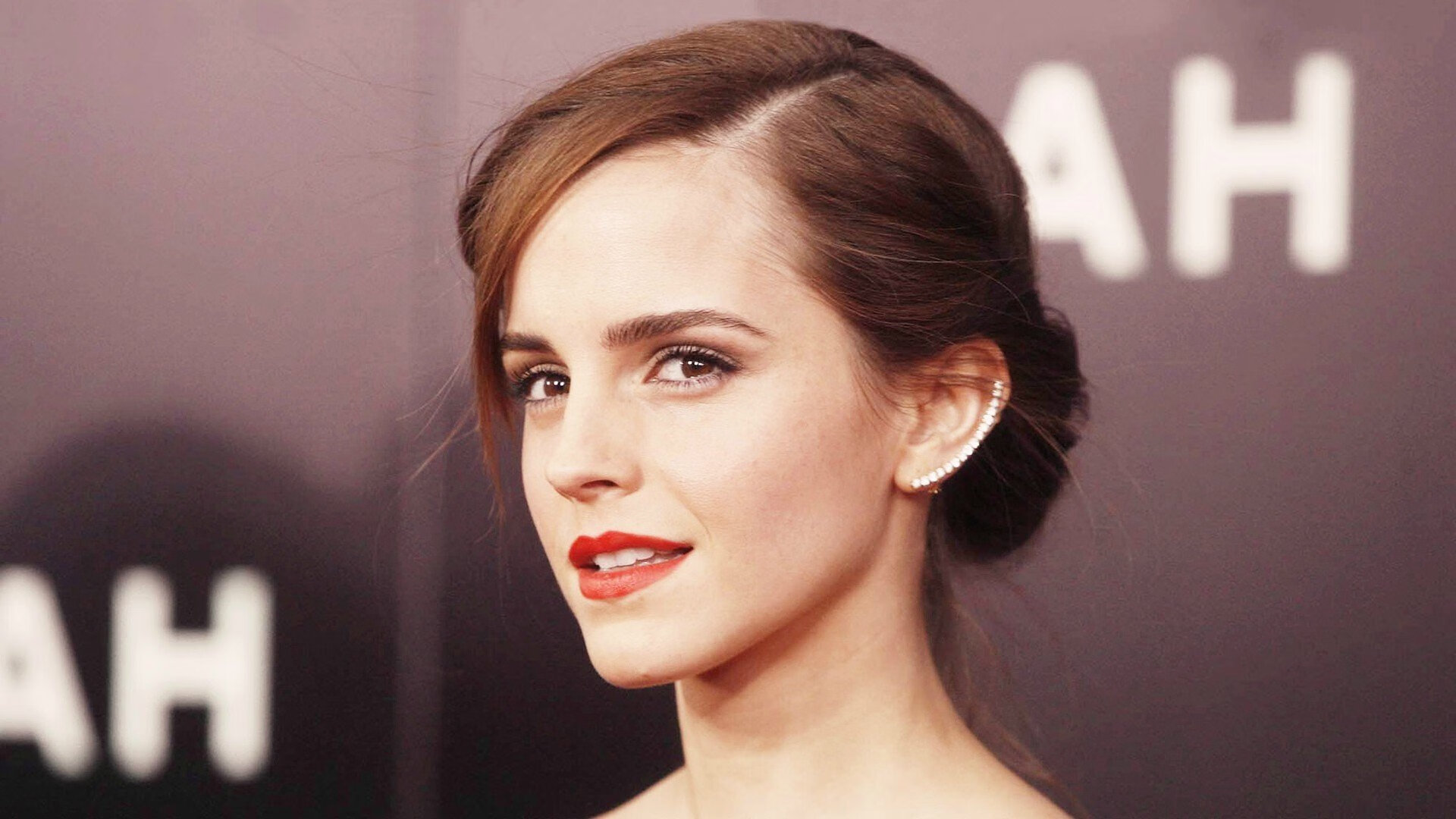 德甲:汉堡1-3败给多特,守门员连续扑救未能保住零失球,德甲汉堡保级多少次了