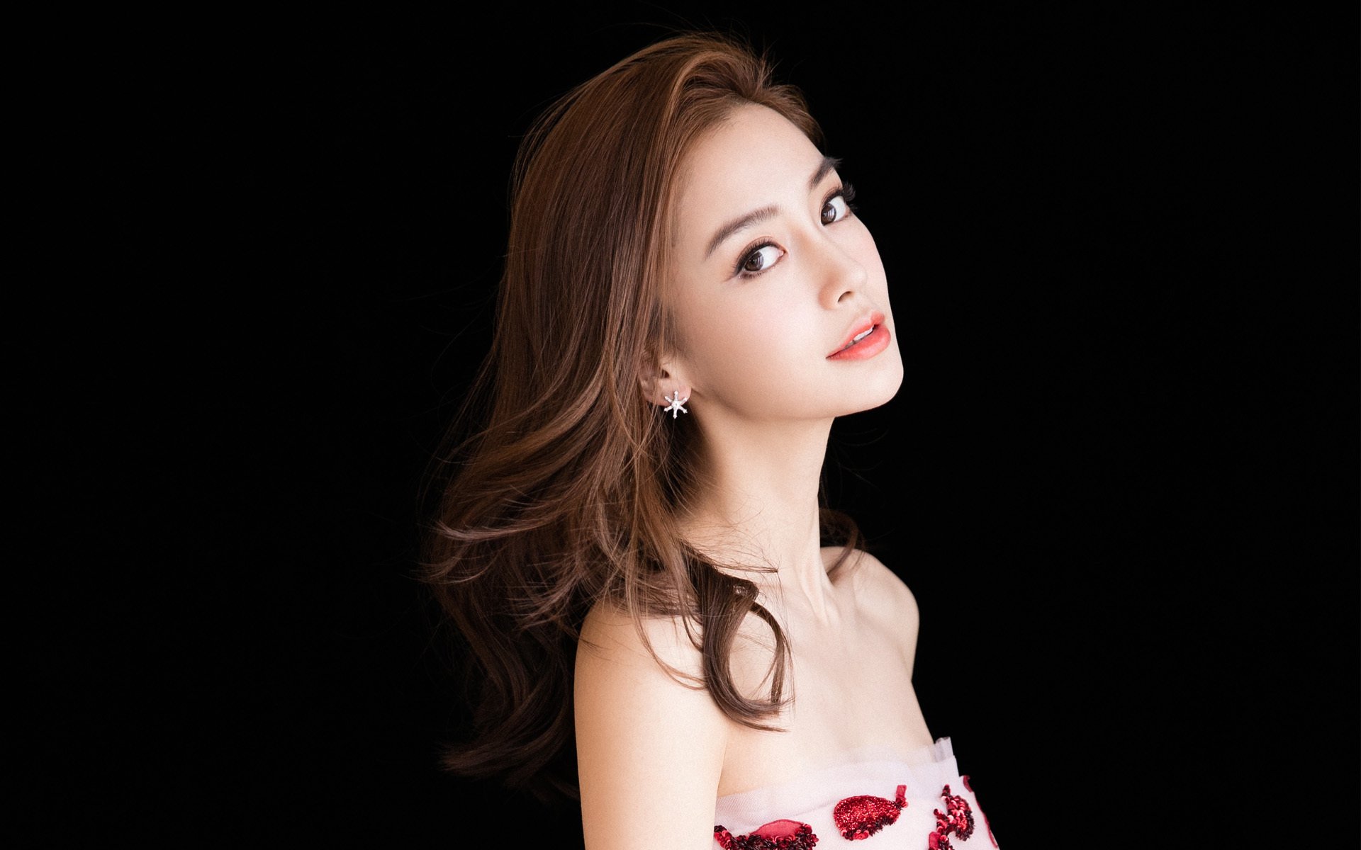 kaiyun-加拿大女篮获得全国冠军，实力不容小觑，加拿大女篮球员