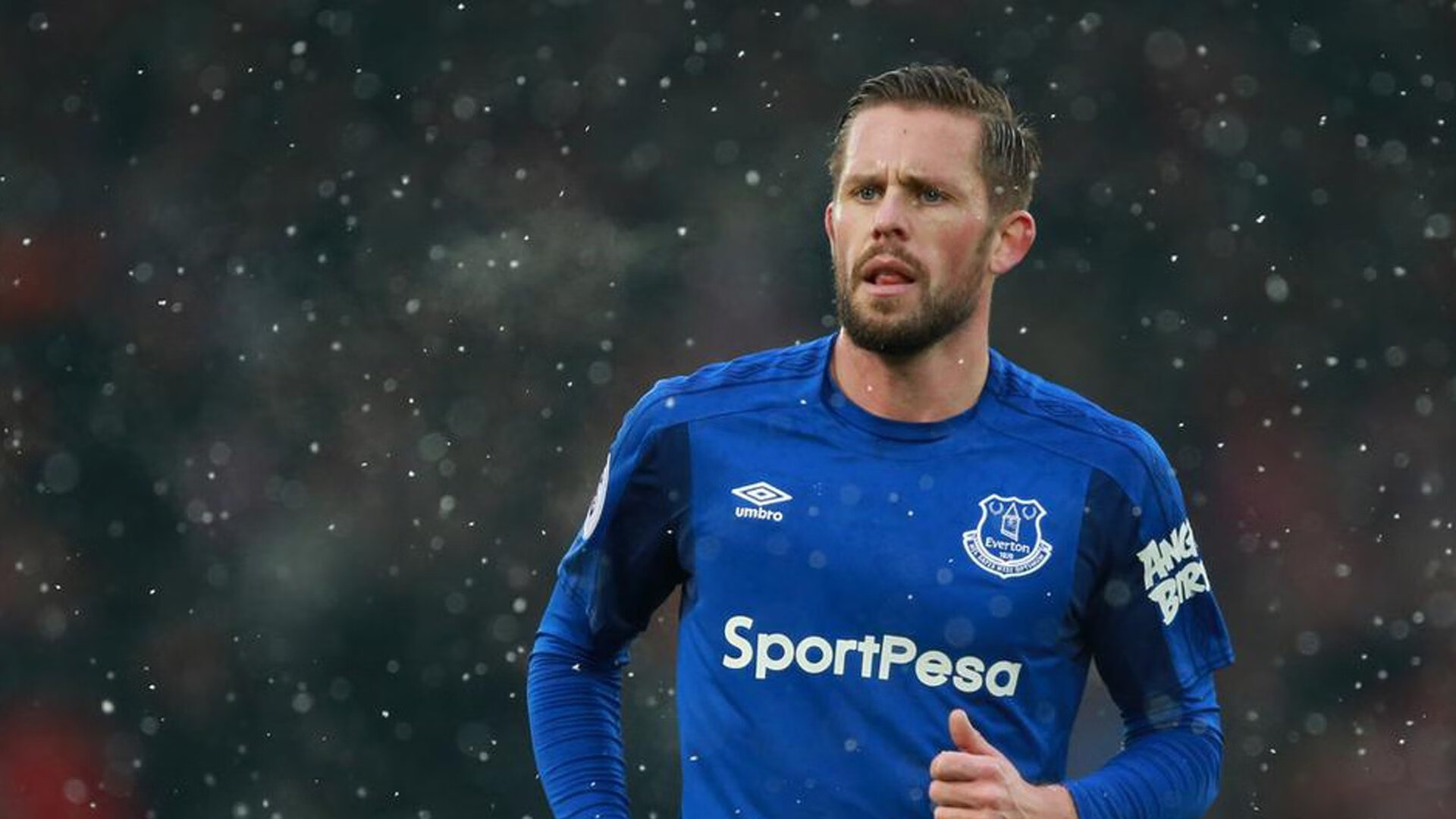 五大联赛是否提升中前场组织节奏切换训练强度，五大联赛中场休息多久